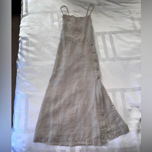 Gorgeous Rowie the label brown midi dress with cross back.  Never worn. - Picture 15 of 15